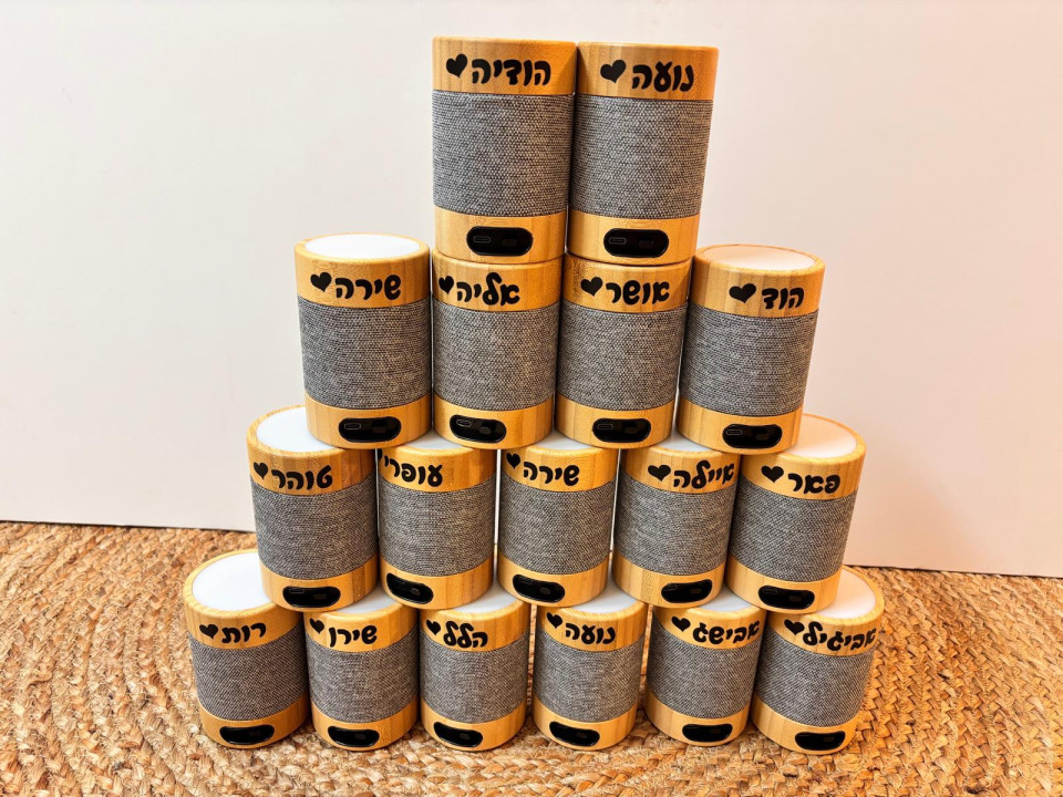 רמקול עם תאורת LED